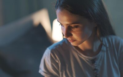 Overthinking Everything? 7 Signs Anxiety Therapy For Overthinking Could Help